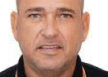 Deputado estadual Binho Galinha está entre alvos de operação contra milícia em Feira de Santana