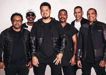 Grupo Reveleção é assaltado após se apresentar no Carnaval e integrante é esfaqueado