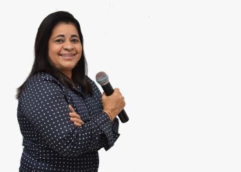 SAPEAÇU: Lady Costa, locutora do povão, lança documentário sobre sua história de sucesso em Sapeaçu e região