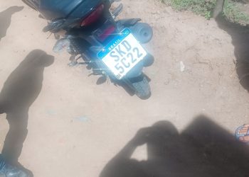 Cruz das Almas: Homem morre ao colidir moto com caminhão de distribuidora de bebidas na Baixa Fria