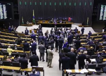 Câmara aprova projeto de ampliação do número de deputados federais