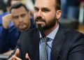 PF notifica Eduardo Bolsonaro para apresentar defesa por abandono de cargo
