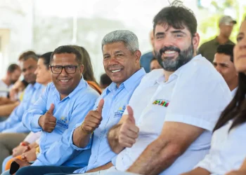 PREFEITO DO UNIÃO BRASIL ROMPE COM ACM NETO E DECLARA APOIO A JERÔNIMO RODRIGUES