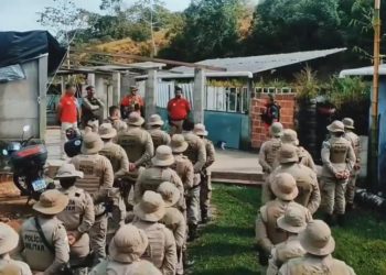 5ª Companhia do Batalhão da Polícia Rodoviária participa de treinamento do Fuzil Arad 7