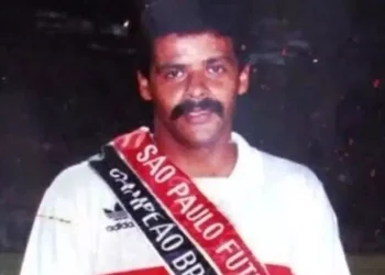 Wagner Basílio, ex zagueiro do Bahia morre aos 65 anos