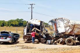 Tragédia: Colisão entre ônibus e carreta deixa 11 mortos em Mato Grosso