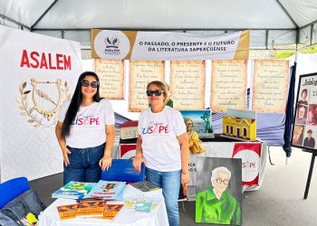 SAPEAÇU: Integrantes da FliSAPÉ e ASALEM marcam presença na Feira de Ciências do colégio Eliel Martins SAPEAÇU: Integrantes da FliSAPÉ e ASALEM marcam presença na Feira de Ciências do colégio Eliel Martins