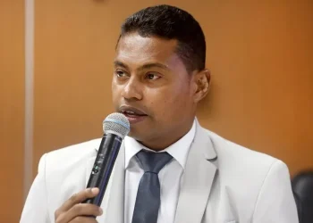 SAPEAÇU: Prefeito emite nota negando contratação de empresa e desmente matéria em coluna de jornal SAPEAÇU: Prefeito emite nota negando contratação de empresa e desmente matéria em coluna de jornal