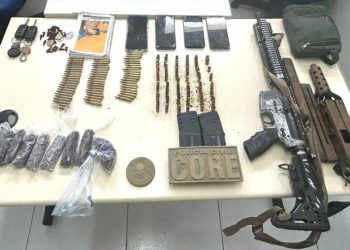 Três mortos, um preso e armamentos pesados apreendidos durante operação da Polícia Civil no Recôncavo