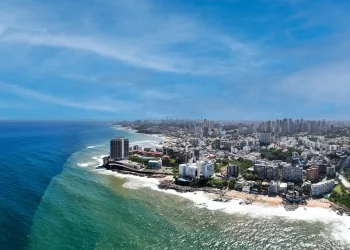 Rio Vermelho: Jovem de 20 anos é assassinado após discussão em lanchonete; mulher foge de sequestro