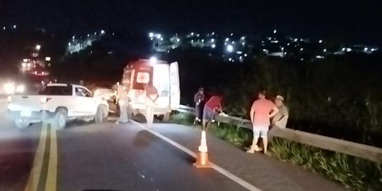 SAPEAÇU: Colisão na BR 101, na descida da Represa deixa saldo de 01 ferido