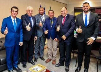 Conc. do Almeida: Vereador Chiquinho da Pernada visita Brasília acompanhando o ex-prefeito Ito de Bêga