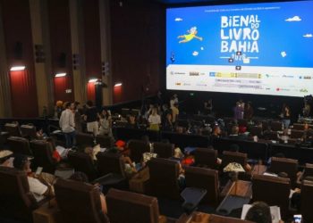 Bienal do Livro Bahia 2026: Professores da rede estadual terão gratuidade no acesso