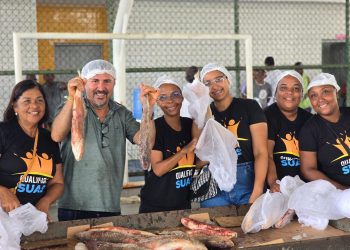 Conc. do Almeida: Prefeitura distribui peixe da Semana Santa para famílias carentes
