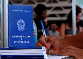 Mercado de Trabalho: Empresa abre seleção para vagas comerciais em Santo Antônio de Jesus