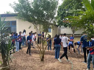 Sapeaçu: Horta escolar fortalece o ensino de Biologia e promove aprendizagem prática no CETEP Jonival Lucas