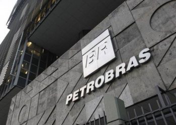Futuro: Petrobras abre inscrições para estágio de nível superior na Bahia com bolsa de R$ 1,8 mil