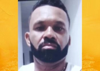 Homem mata irmã com golpes de machado, fere os pais e morre após confronto com a PM em Alagoinhas