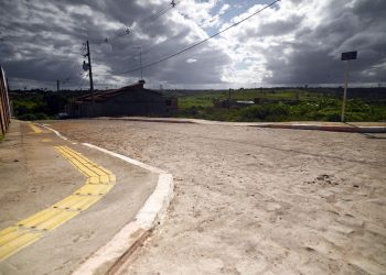 SAPEAÇU: Novas ruas pavimentadas são definitivamente entregues com toda infraestrutura para moradores