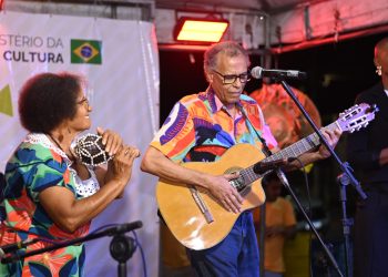 SAPEAÇU: Noite de sexta-feira com muita cultura na Praça da Bandeira
