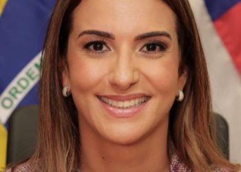 Deputada federal Roberta Roma é internada novamente após sentir dores no peito em Salvador