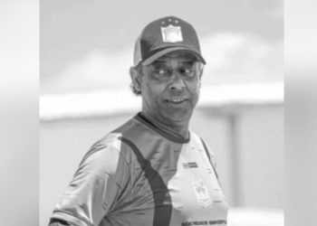 Ex-jogador da Seleção Brasileira, Carlos Alberto Dias morre aos 59 anos