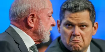 Fim da escala 6×1 ganha data de votação após decisão de Alcolumbre