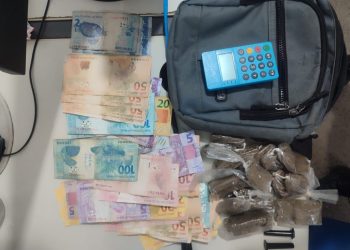 Quatro indivíduos são conduzidos à delegacia após ação policial em Cabaceiras do Paraguaçu